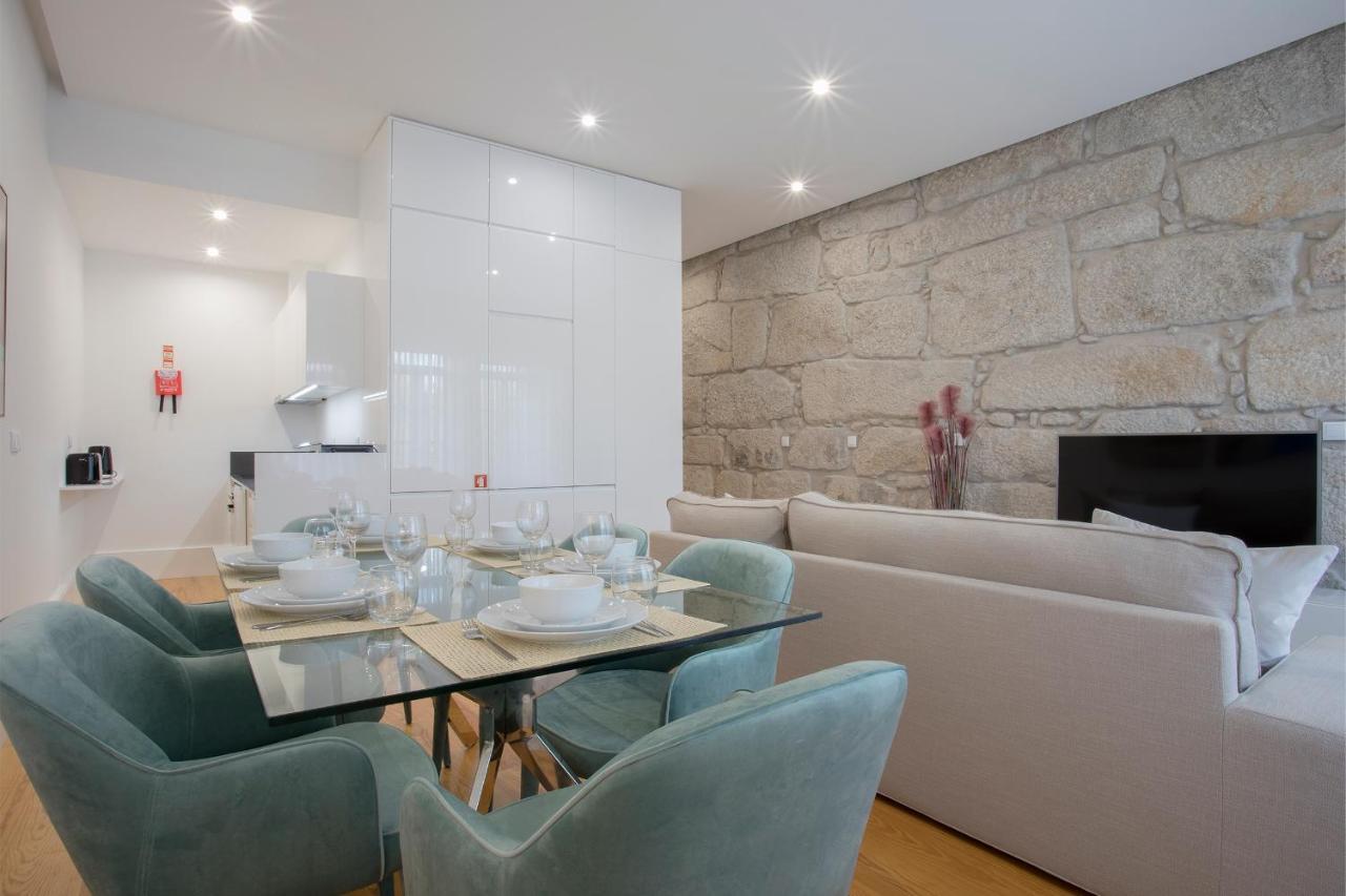 Liiiving In Porto | Downtown Luxury Apartments Luaran gambar